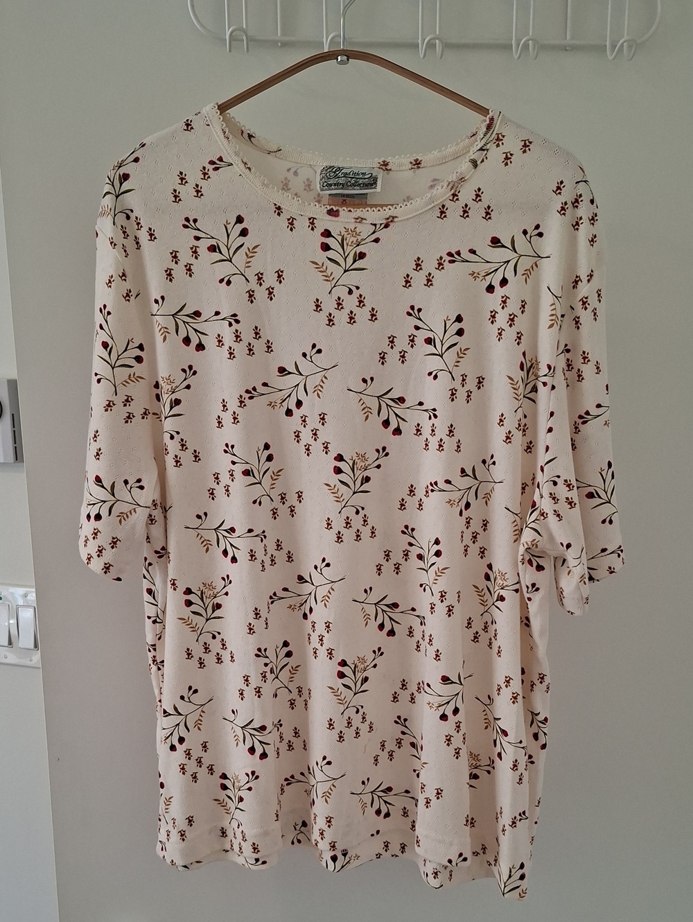 Vintage 90's Country Collection Pointelle Frill Floral Print Top (Size XL)